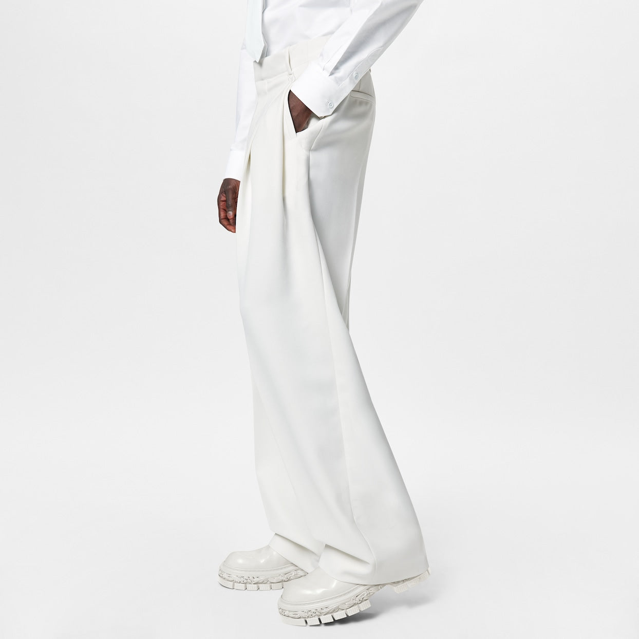 WIDE LEG TROUSERS