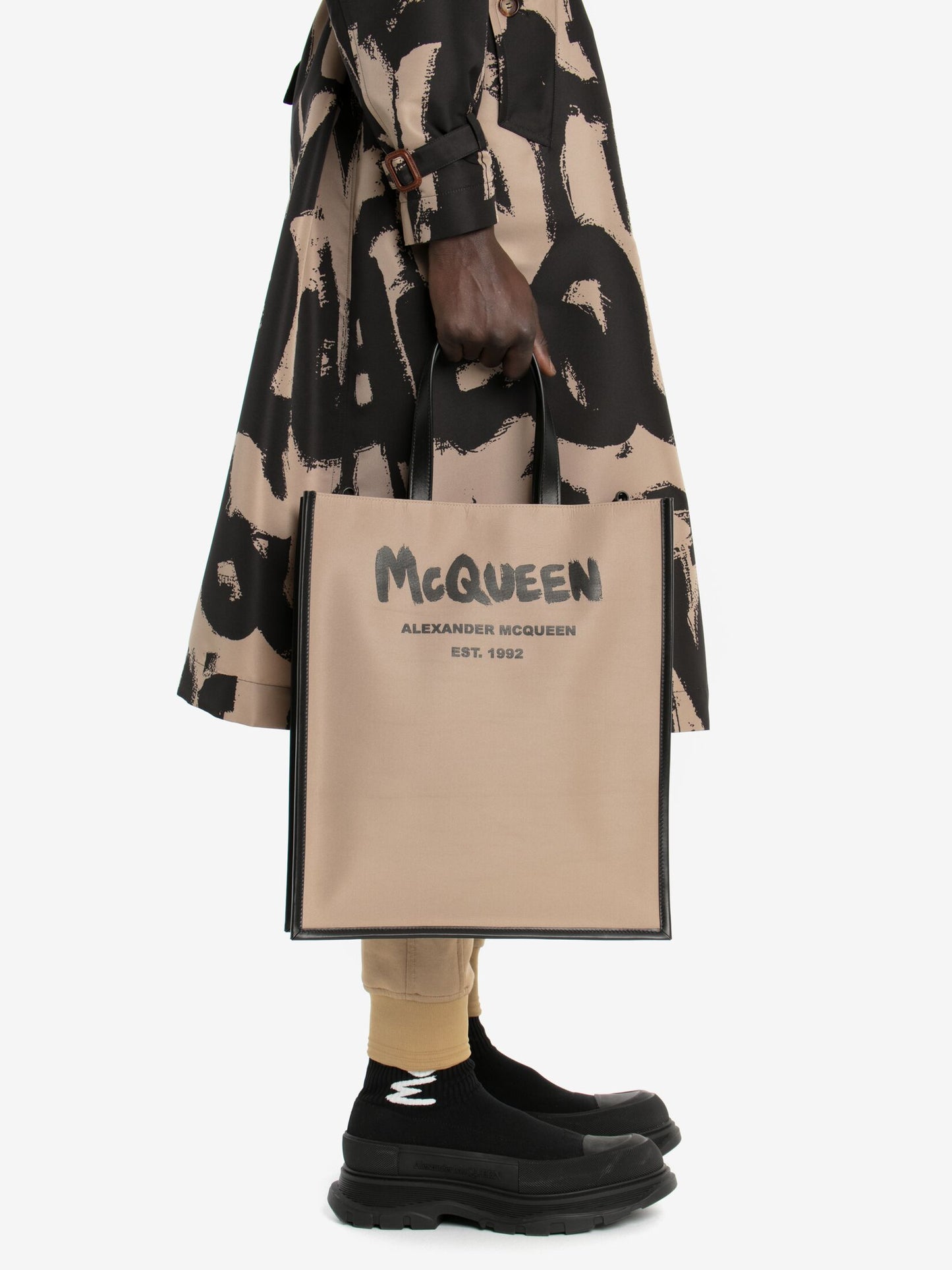 McQueen Graffiti Edge North South